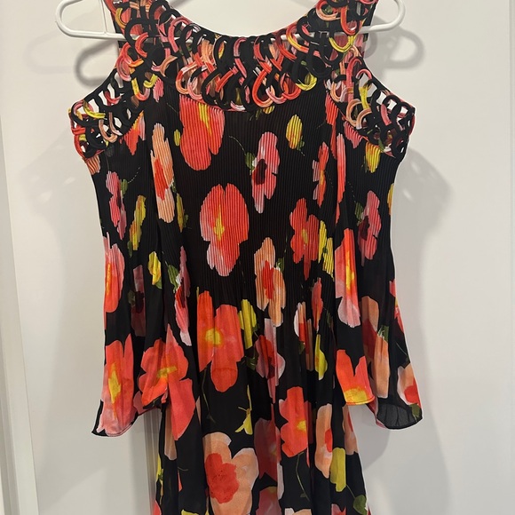 Brand New Off the Shoulder Blouse. - Picture 3 of 10